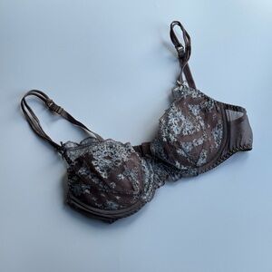Elegant Lace Underwire Bra